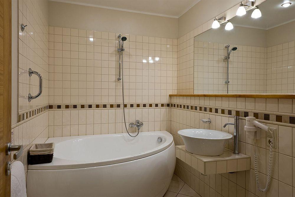 Spa Hotel Ezeri スィグルダ エクステリア 写真