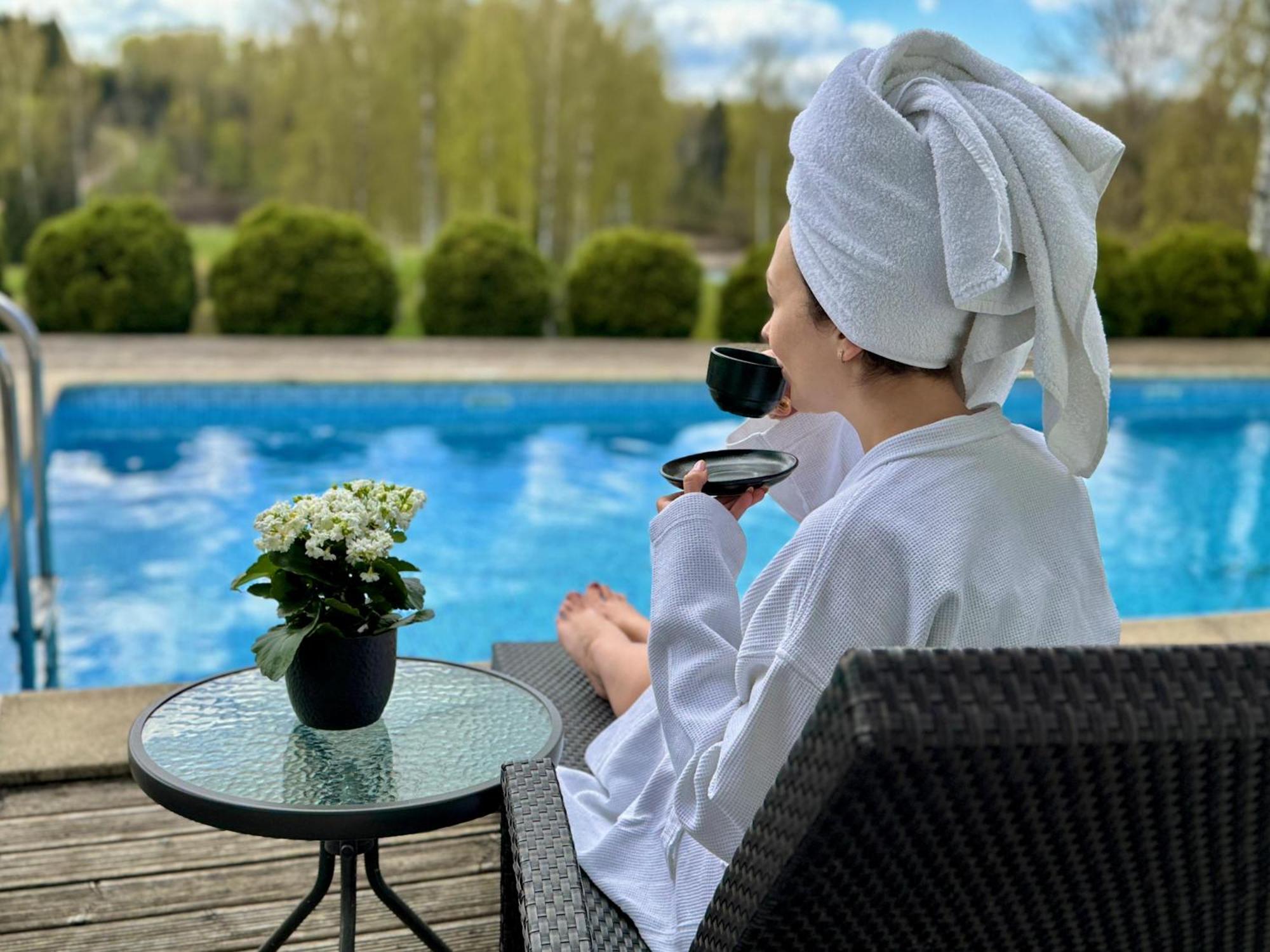 Spa Hotel Ezeri スィグルダ エクステリア 写真